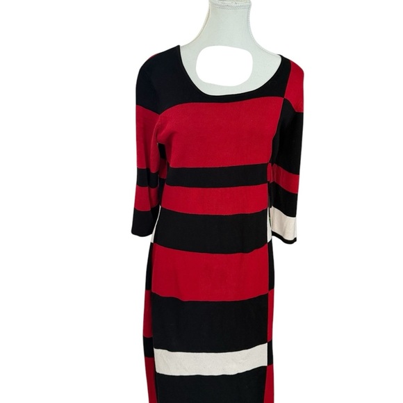 Danny & Nicole Dresses & Skirts - DANNY & NICOLE Color-block Red, Black, & White Sweater Dress Size L